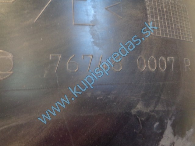 pravý zadný podblatník na renault megane 3 HB, 767480007